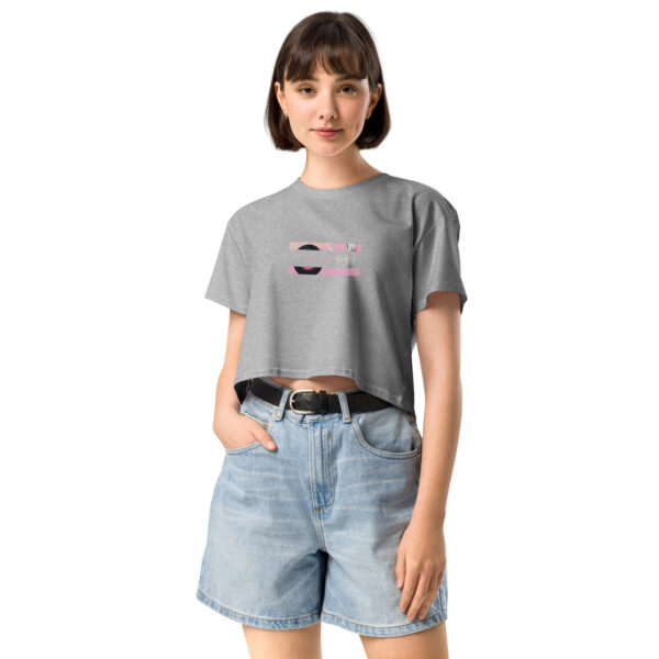 Vinyl/Headphones - I M H O T Mirrored crop top - Image 3